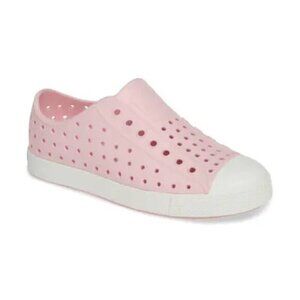 NATIVE Shoes Kids' Jefferson Water Friendly Slip-On Sneaker in Milk Pink